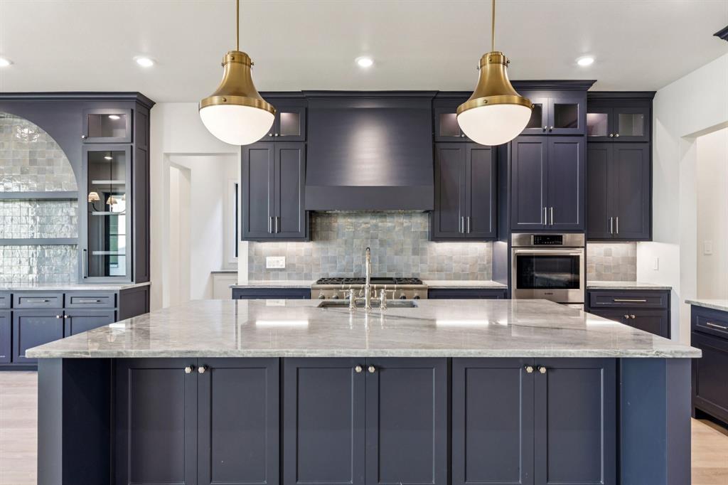 Montrachet - Residential