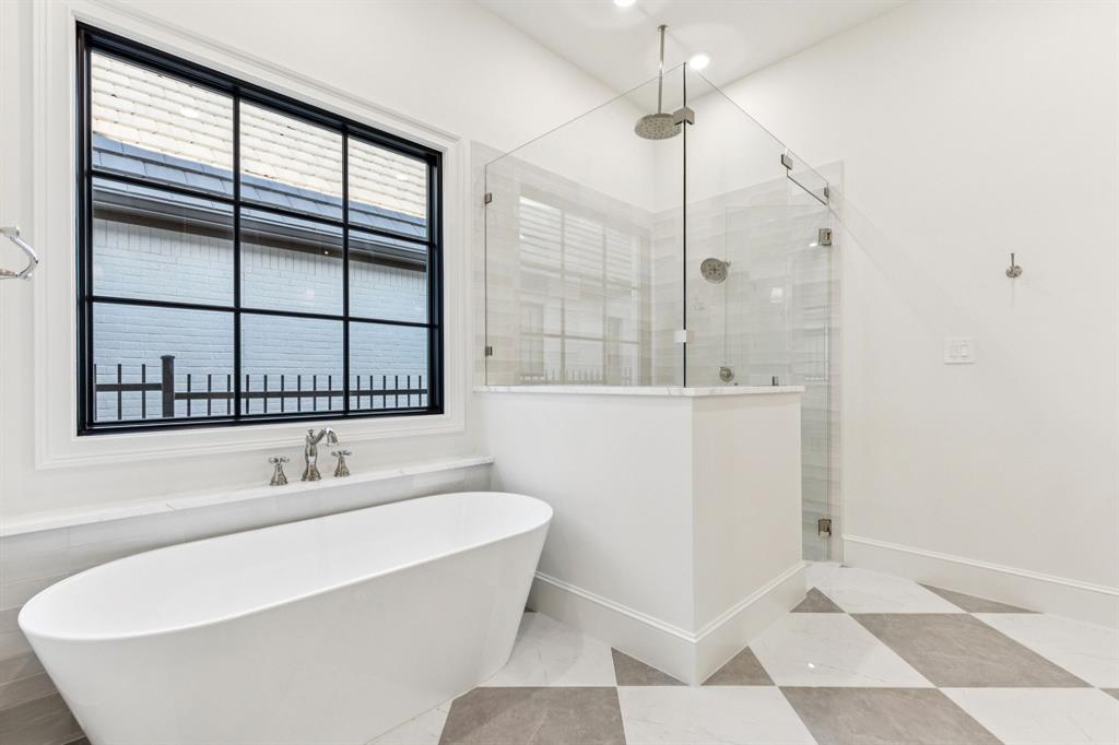 Montrachet - Residential