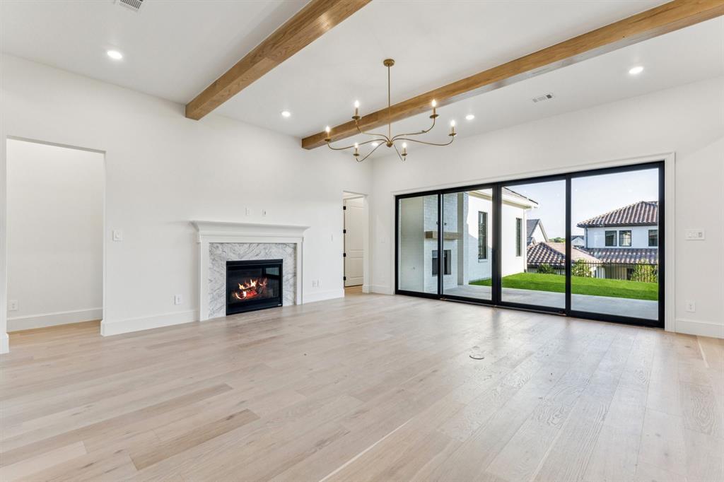 Montrachet - Residential