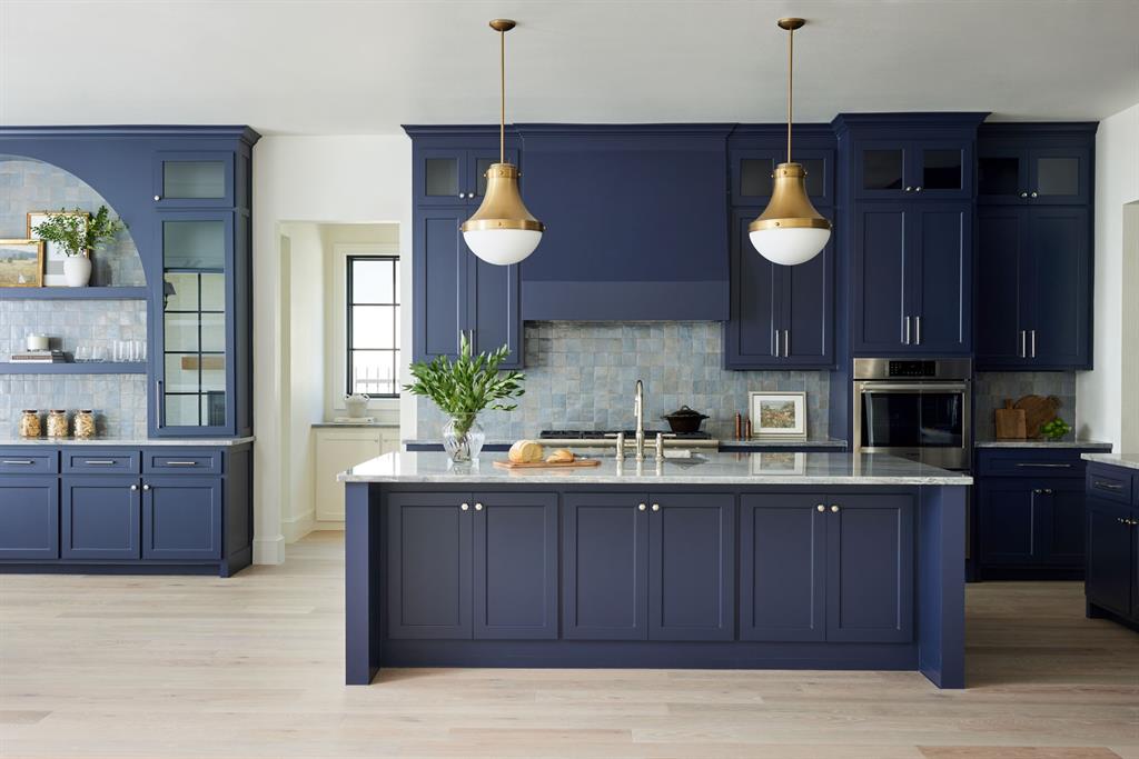 Montrachet - Residential