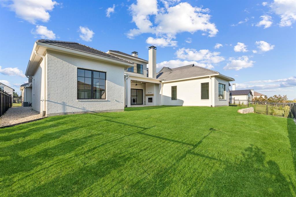 Montrachet - Residential