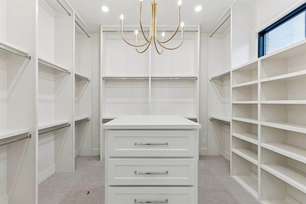 Montrachet - Residential