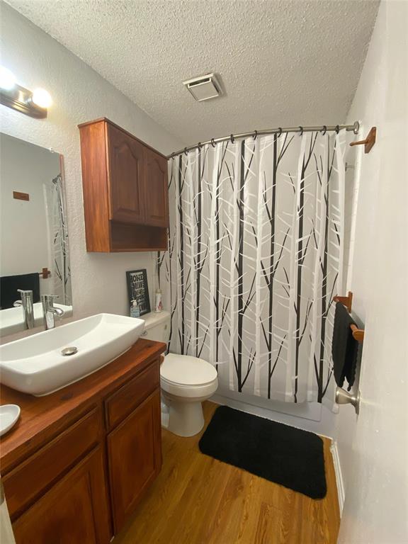 Howard M B Estates - Residential