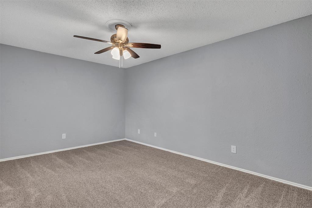 Springtree Crossing Condos - Residential