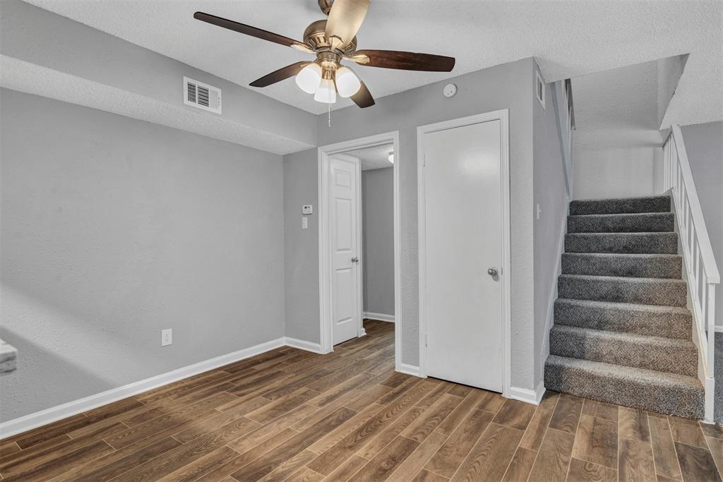 Springtree Crossing Condos - Residential