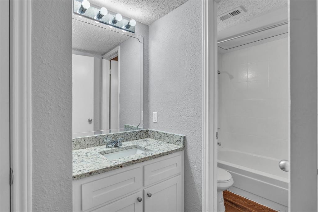 Springtree Crossing Condos - Residential