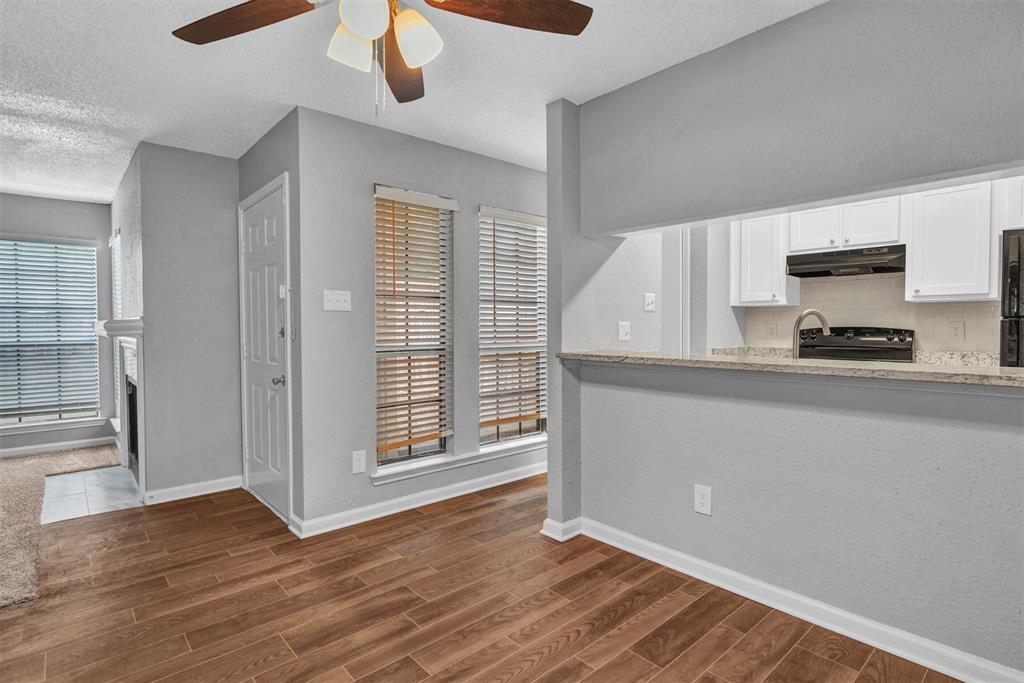 Springtree Crossing Condos - Residential