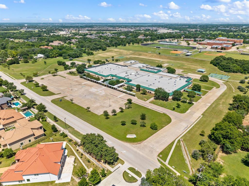 801 Shady Oaks