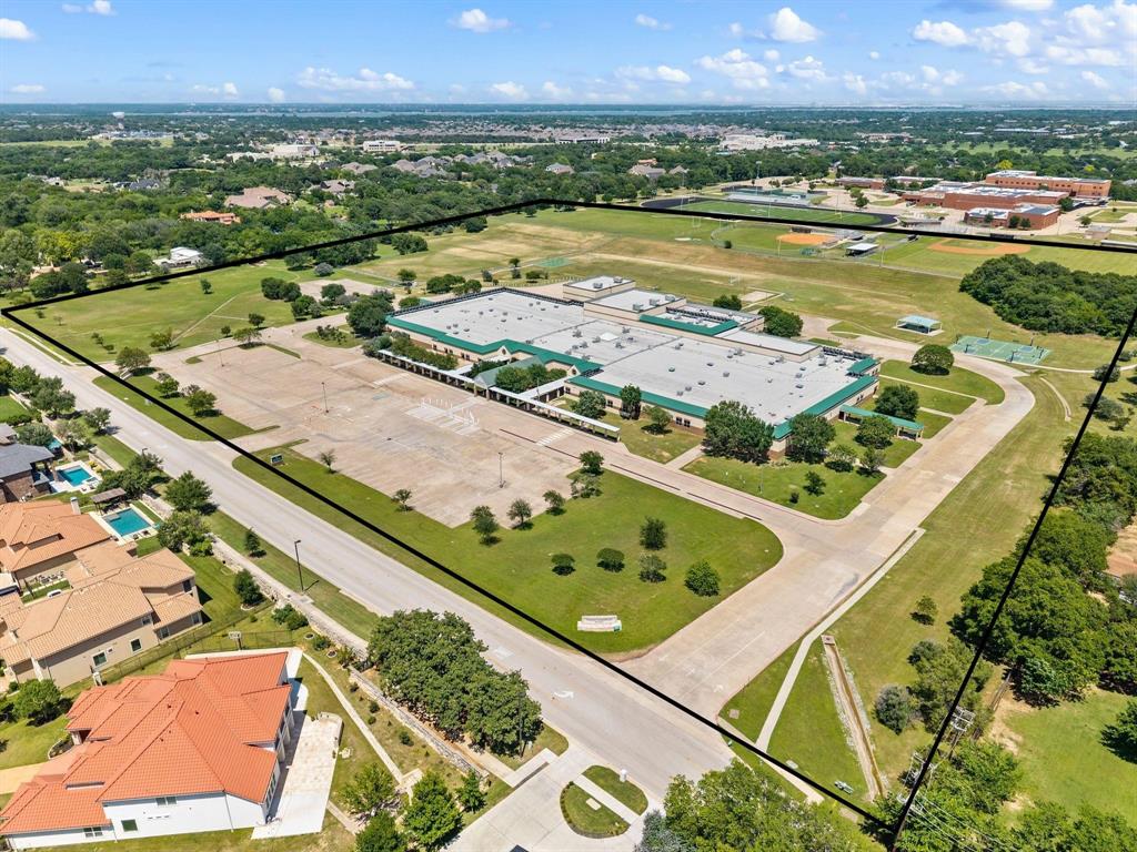 801 Shady Oaks