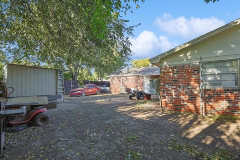 A home in Burleson