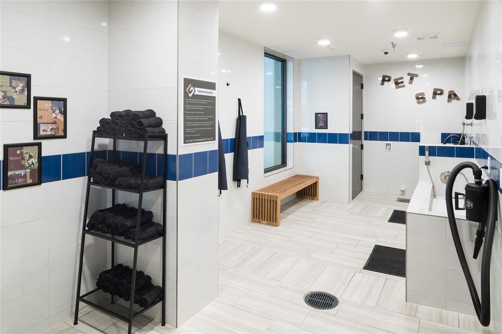 Caruth Place - Residential Lease