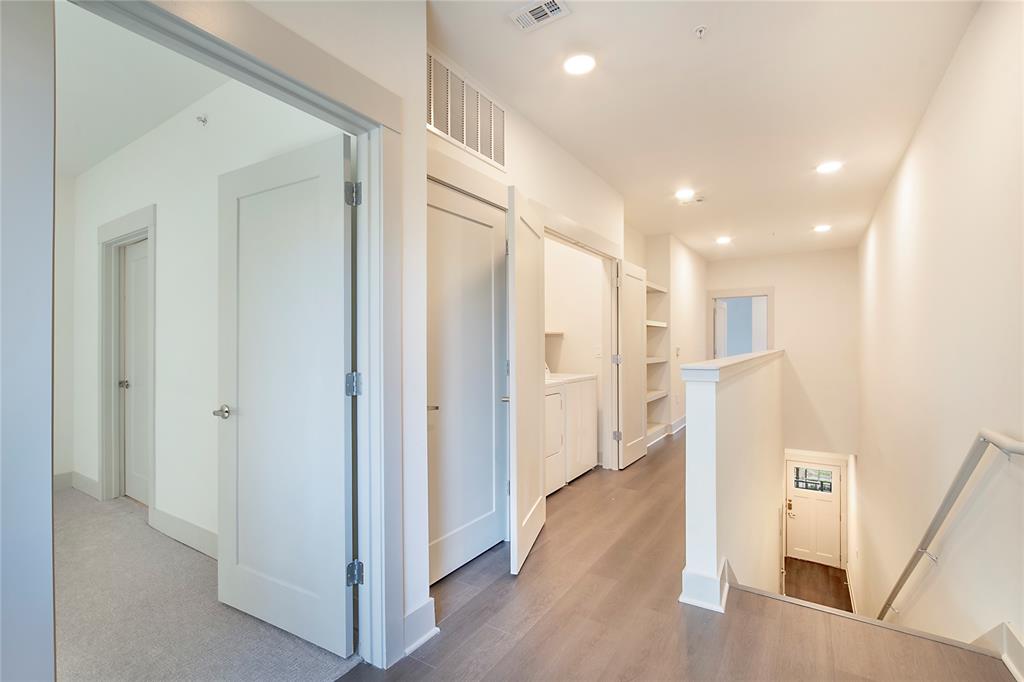 Caruth Place - Residential Lease