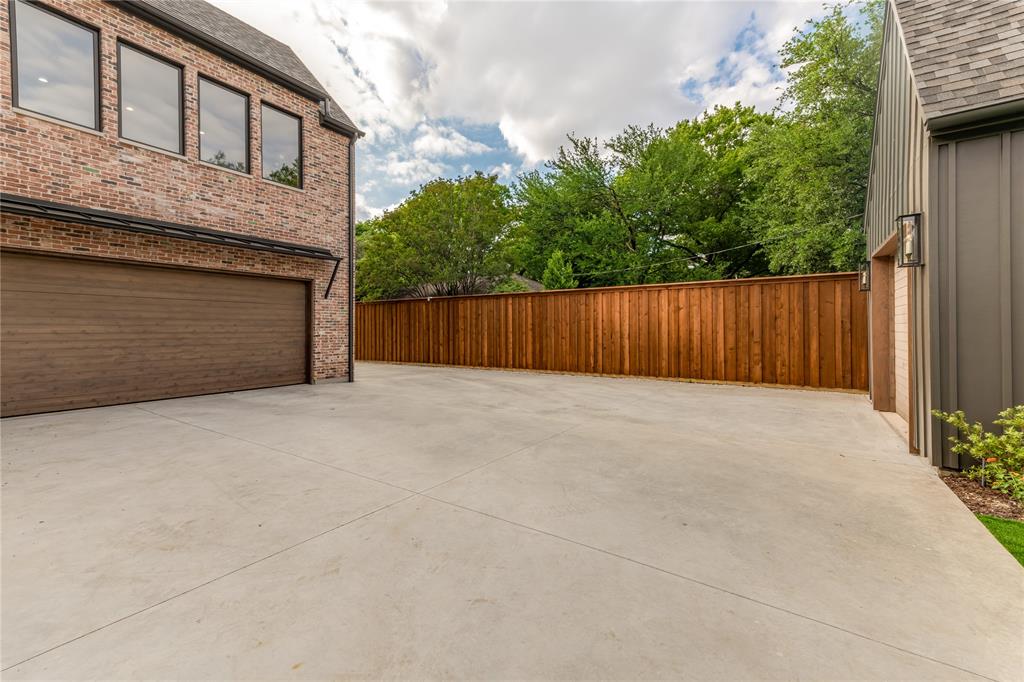 Midway Hills - Residential