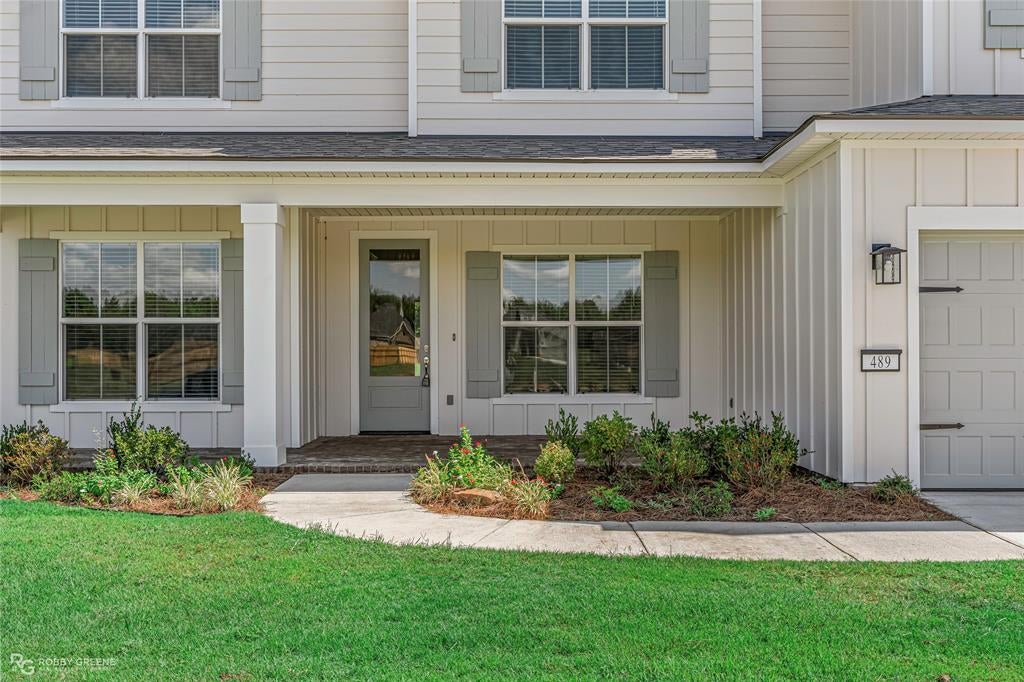 489 Preserve Boulevard