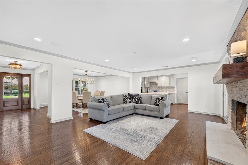 13834 Tanglewood Drive