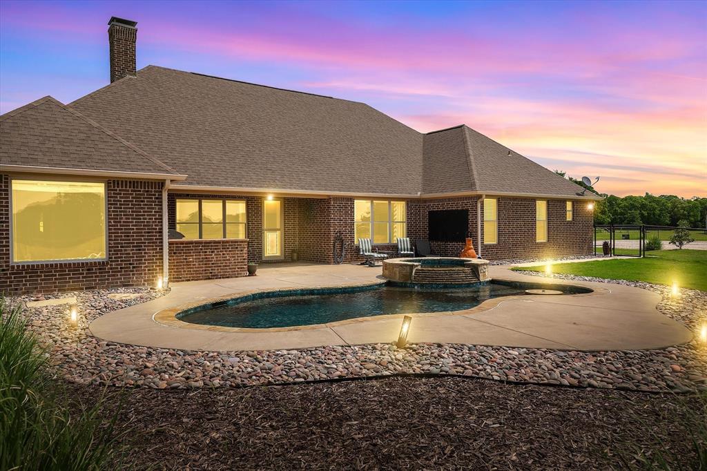 5044 Hidden Court