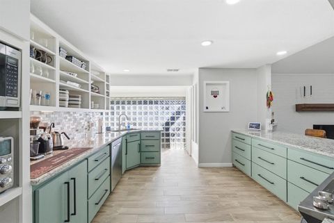 4116 Canal Court Arlington TX 76016