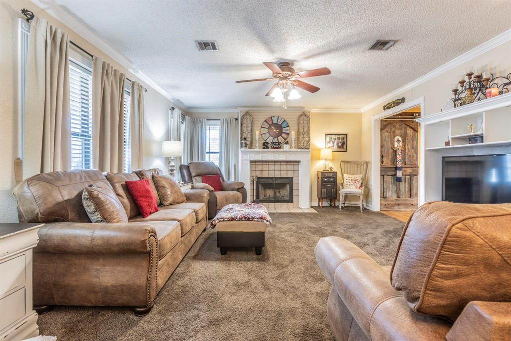 202 E San Benito Drive