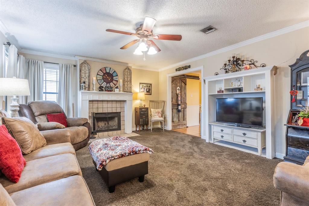 202 E San Benito Drive