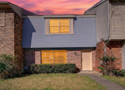 8012 Pines Road Shreveport LA 71129