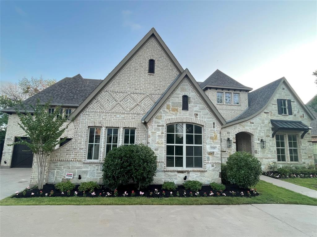 320 W Highland Street