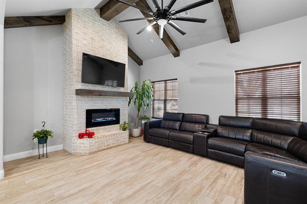 TRINIDAD HERNANDEZ ADDITION - Residential