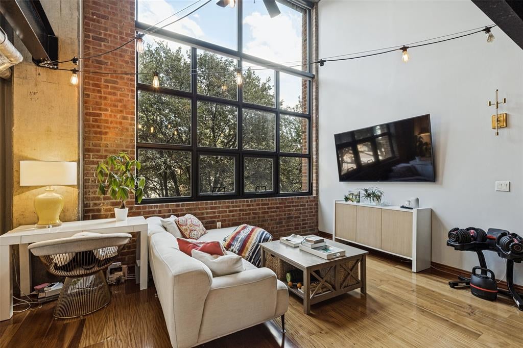 3110 Thomas Avenue 307
