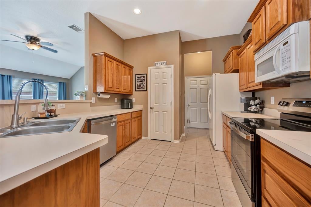 11501 Emory Trail