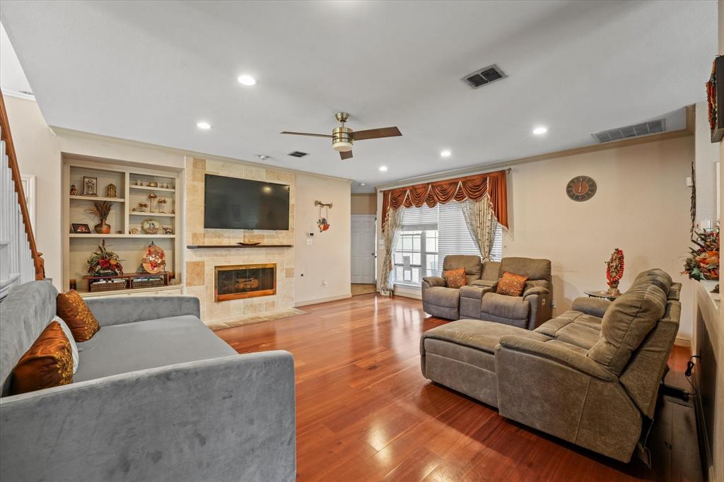 403 Hampton Drive