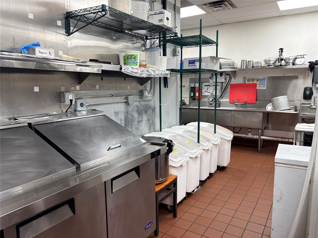 Preston West - Commercial Sale