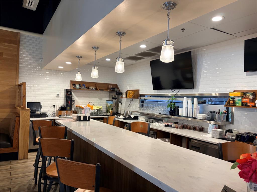 18101 Preston Road 106