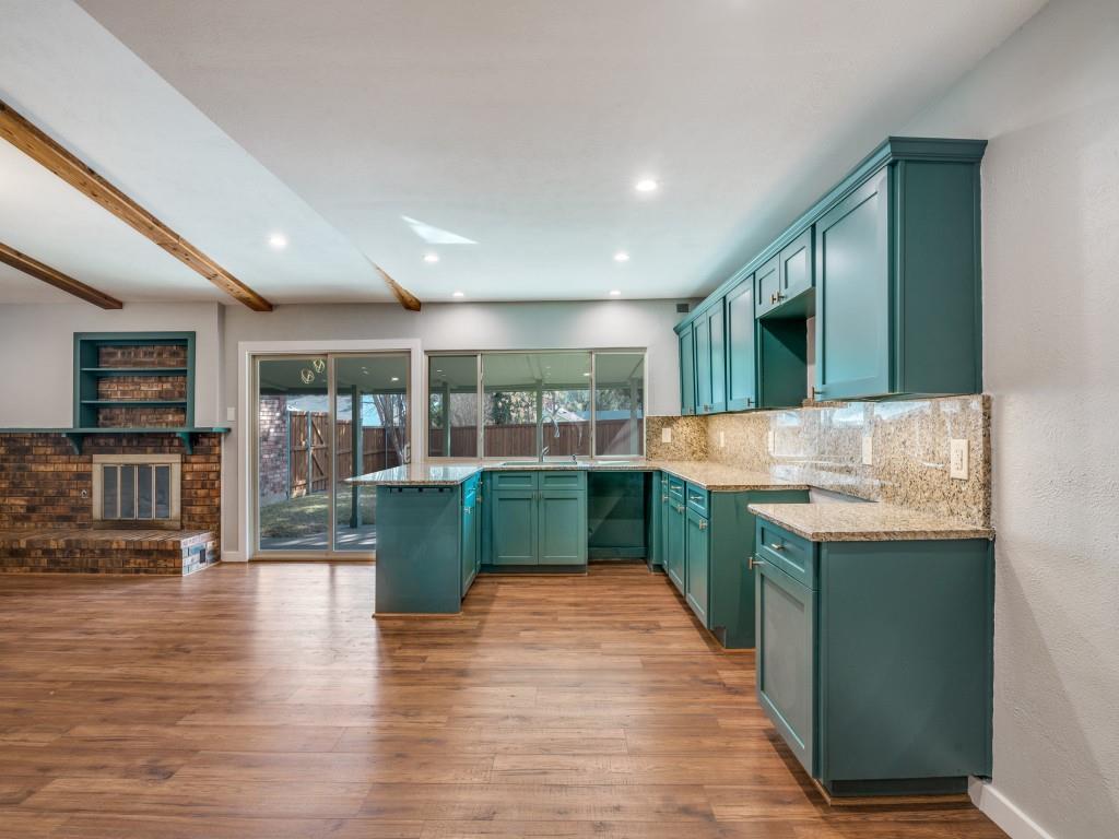 Oaks 03 - Residential