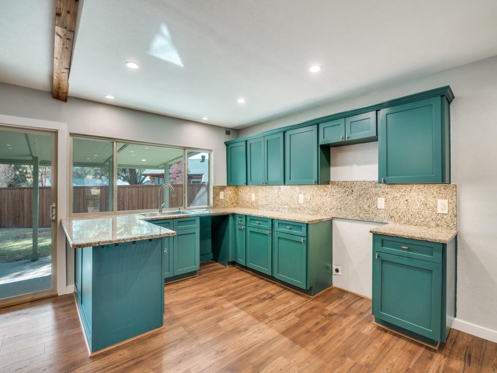 Oaks 03 - Residential