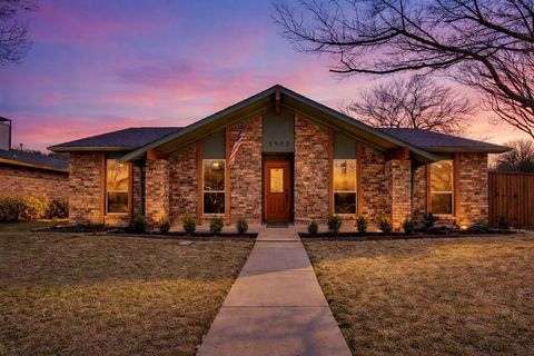 Photo of 3502 Vista Oaks Drive, Garland, TX 75043 (MLS # 21145188)