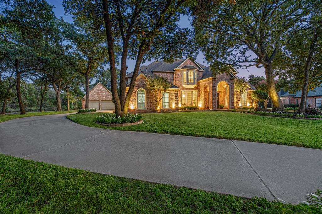 501 Fox Glen