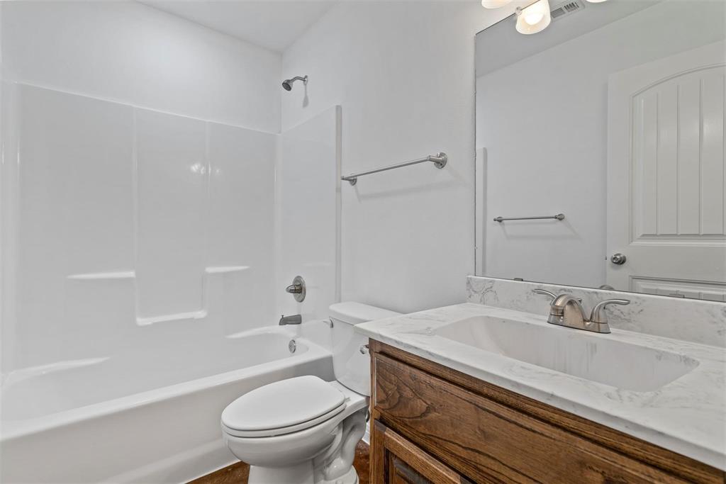 Inglish Estate Add - Residential Lease