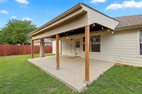 Tiny photo for 3709 Allison Drive, Denton, TX 76207 (MLS # 21232123)