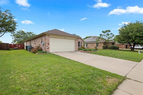 Tiny photo for 3709 Allison Drive, Denton, TX 76207 (MLS # 21232123)