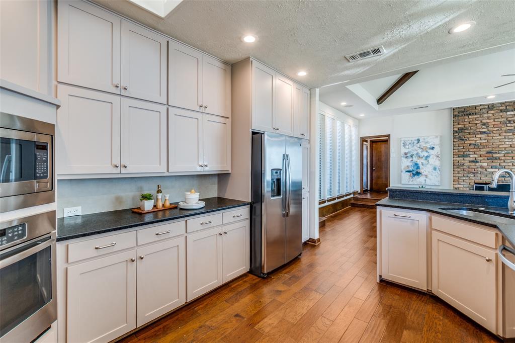 Prestonwood - Residential