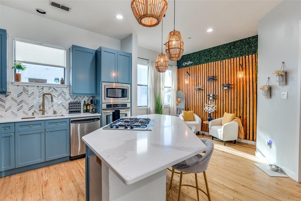 1016 Liberty Street 2