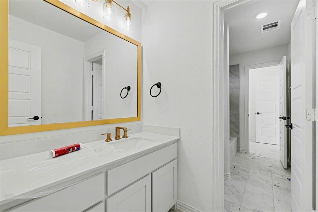 MALABAR HILL - Residential