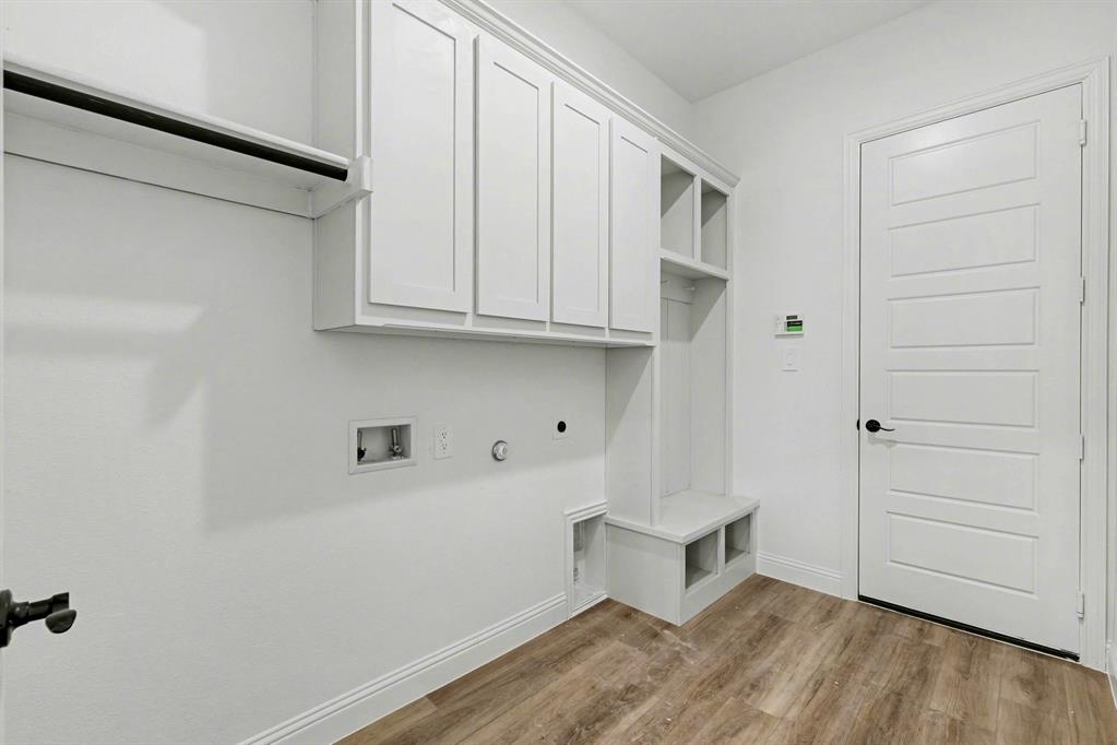 MALABAR HILL - Residential