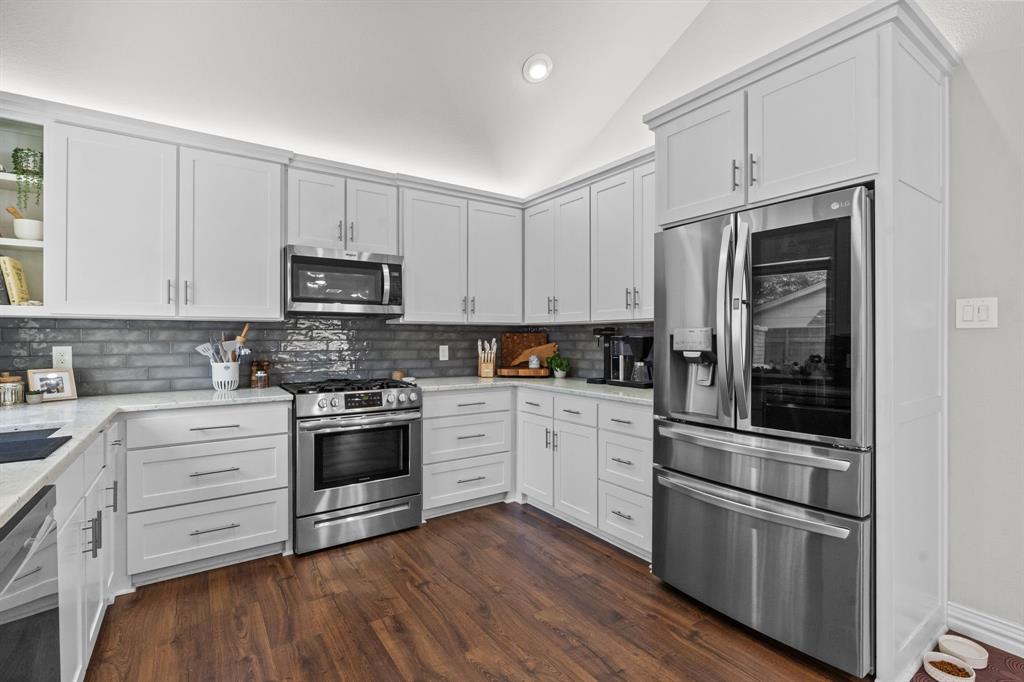 1617 Versailles Drive