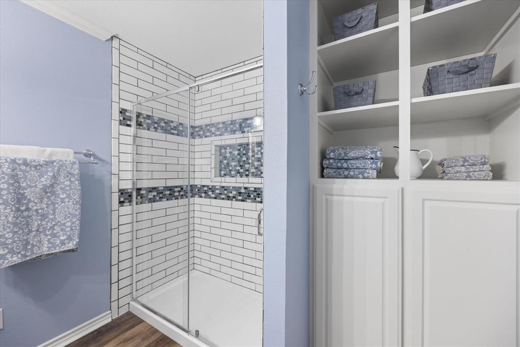 Mcalister Second - Residential