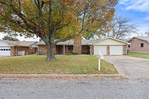 A home in Stephenville