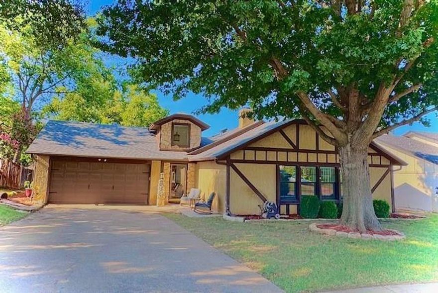 Charming 3-Bedroom, 2-Bath Home in Established Neighborhood

Welcome to this beautifully maintained 3-bedroom, 2-bathroom home located in a sought-after, established neighborhood. Perfectly positioned near local schools and parks, this property offers both convenience and comfort.
Key Features:
Master Suite Retreat: The spacious master suite is your personal retreat, featuring an en-suite bathroom with a separate shower, a double vanity for added convenience, and a generous walk-in closet with ample storage.

Spacious Living: The expansive living room features a cozy wood-burning fireplace and a built-in bar area, perfect for entertaining. The room is wired for surround sound and a security system, with energy-efficient LED lighting throughout.

Oversized Garage & Driveway: A large garage provides plenty of space for storage and parking, while the long driveway comfortably fits 4+ vehicles.
Modern Upgrades: Enjoy peace of mind with a new roof, new grounded electrical panel, and 18-inch insulation paired with a solar fan for added energy efficiency.

Outdoor Comfort: The yard is equipped with a French drain and newly installed sprinkler heads to maintain a lush, green landscape year-round.

Convenient Storage: Ample storage space throughout the home to help keep everything organized and clutter-free.

Don’t miss your chance to own this beautifully updated home in a fantastic location—schedule a showing today!

Buyer or Buyer's agent to verify all information.  Optional to stay with the house are washer, dryer, refrigerator and dog house if buyer wants them.

Seller Concessions available