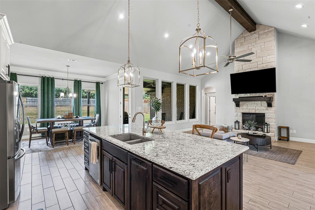 3609 Upper Lake Circle