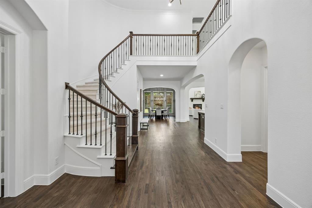 2601 Fairhill Lane