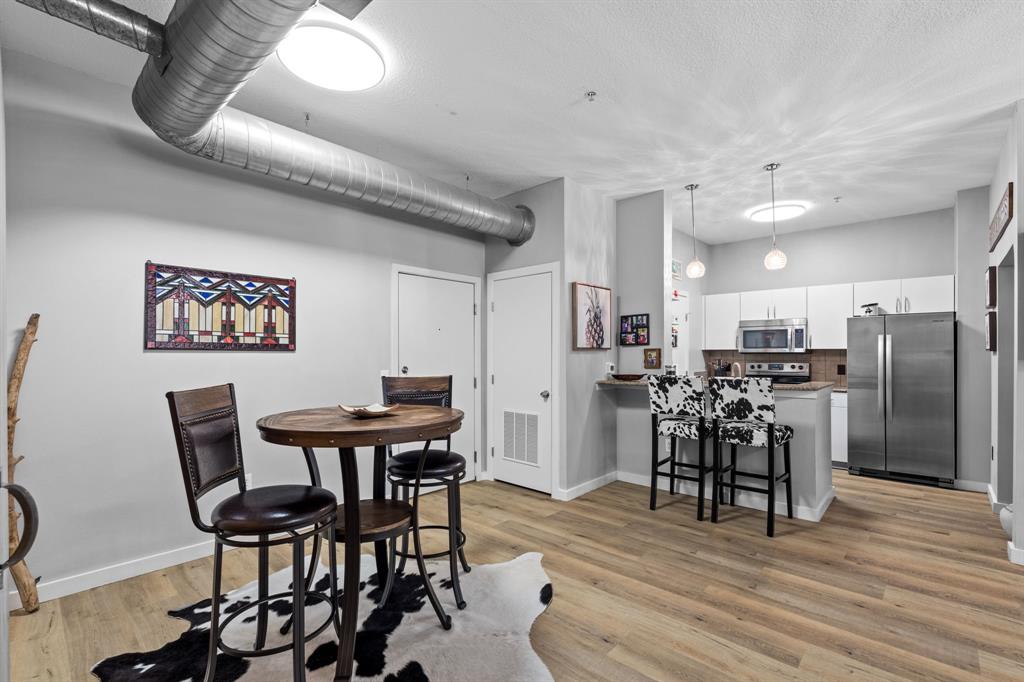 201 W Lancaster Avenue 121