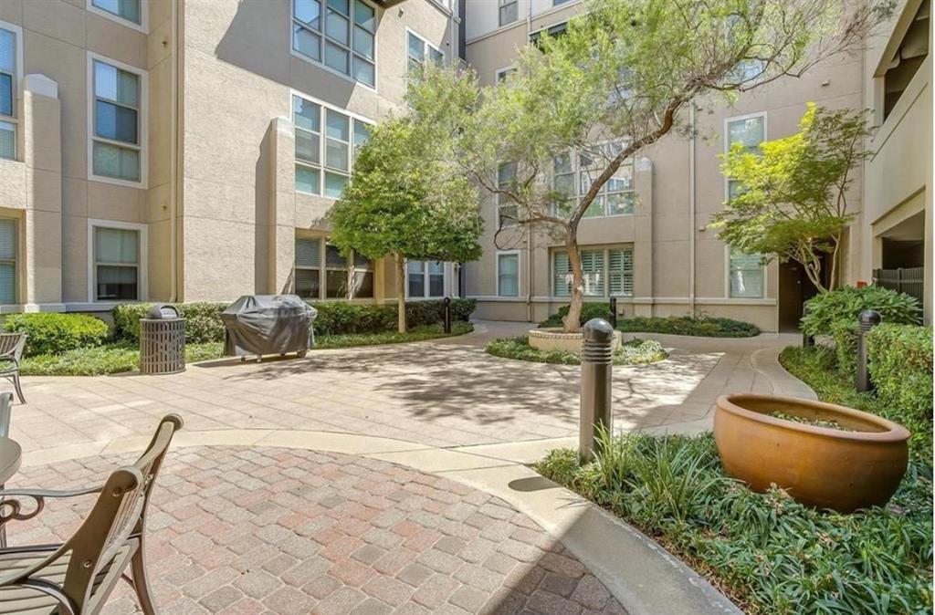 Texas & Pacific Lofts Condo - Residential